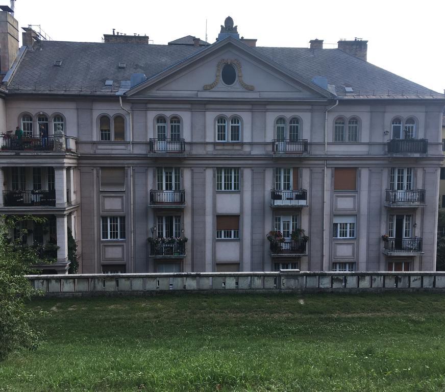 Castel View Apartment Budapest Eksteriør bilde